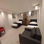 Szálloda Chloe 5*
