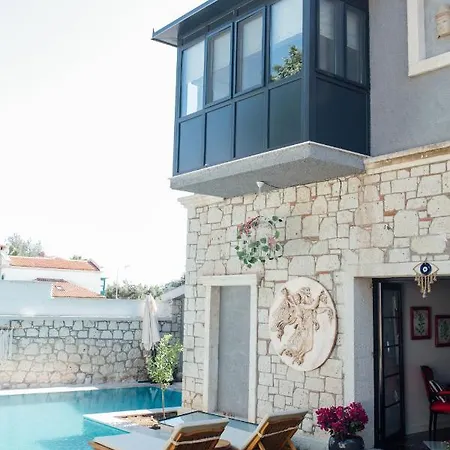 Chloe Boutique Alacati