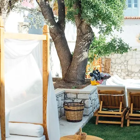 Chloe Boutique Hotel 5*