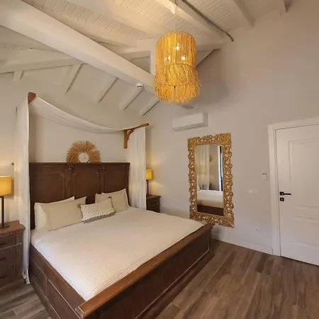 Chloe Boutique Hotel 5*
