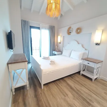 Chloe Boutique Alacati