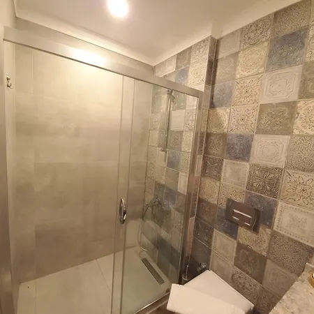 Hotel Chloe Boutique 5*