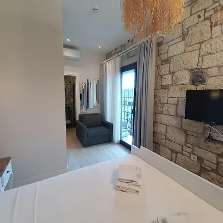 Chloe Hotel 5*
