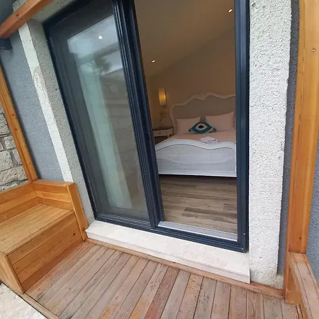 Hotel Chloe Boutique 5*